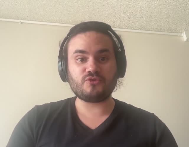 Benjamin, Développeur Full Stack, en témoignage vidéo