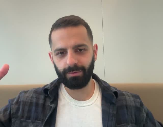 Gilles, Analytics Engineer, en témoignage vidéo