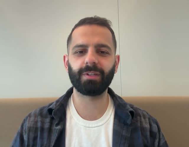 Gilles, Analytics Engineer, en témoignage vidéo